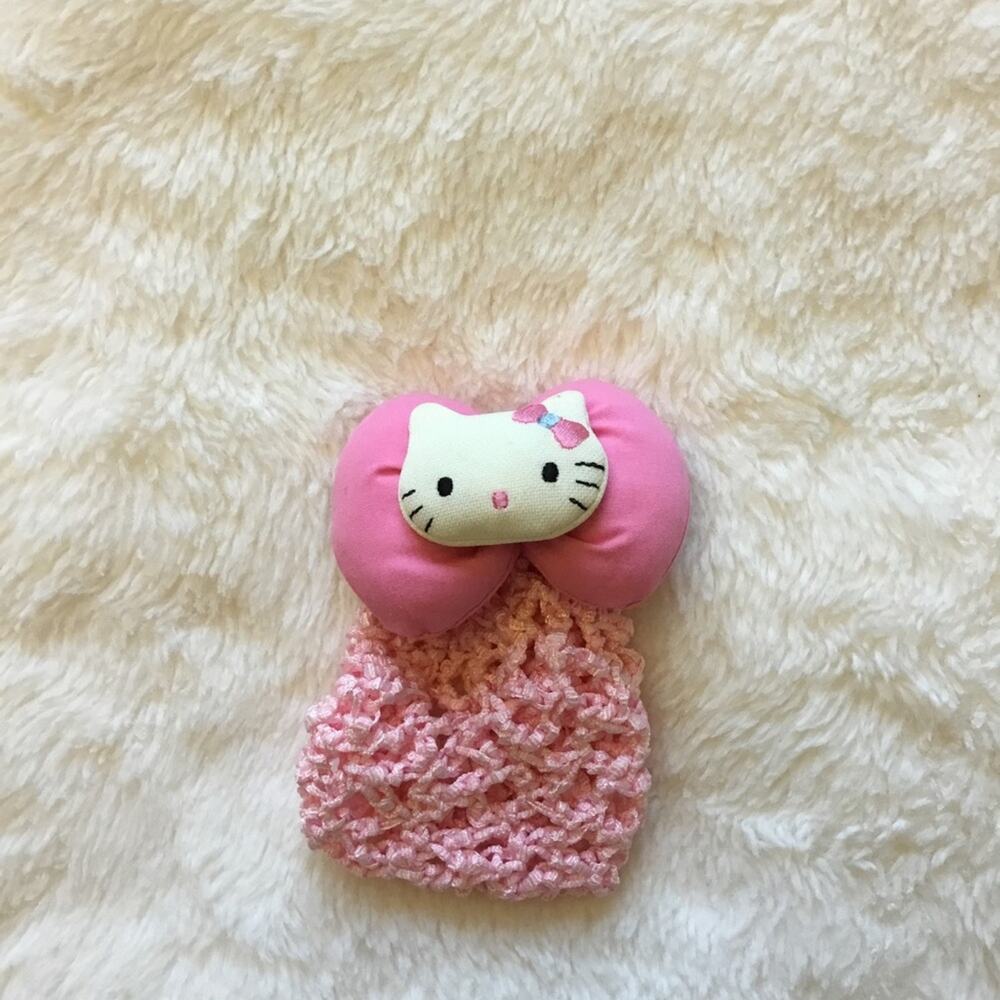 Vintage-Hello Kitty Pink Crochet Oversize Wrap Hair Clip